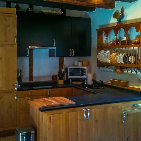 Saint-maurin Sleeps 4 Pool Villa Saint-Maurin